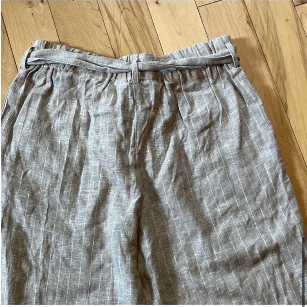 NWT DREW Striped Belted Linen Pants
Size Small Tan and White - Picture 9 of 10
